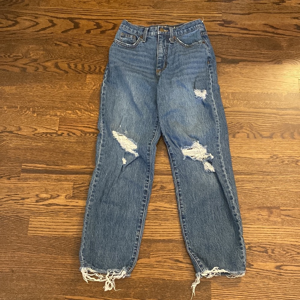 Womens ripped dark wash jeans